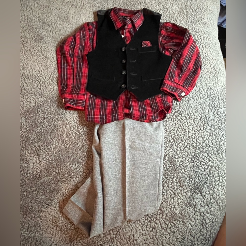 IZOD 3piece Toddler Holiday Formal Outfit-‎ 4T